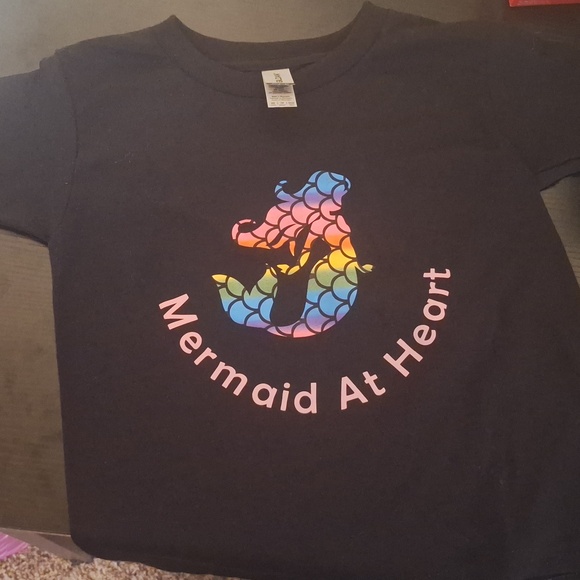 Homemade tee. Size xs youth - Picture 1 of 1
